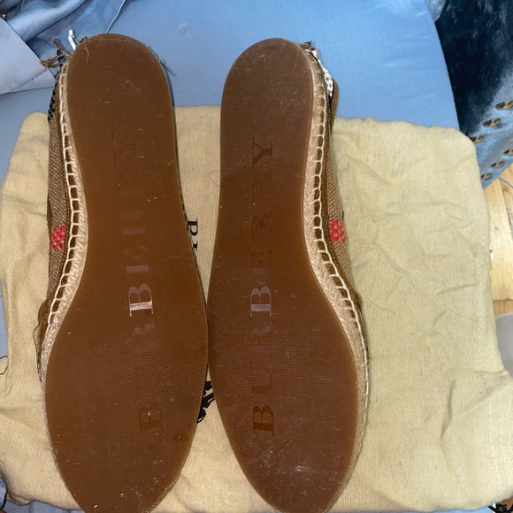 Burberry Espadrille - Picture 3 of 5